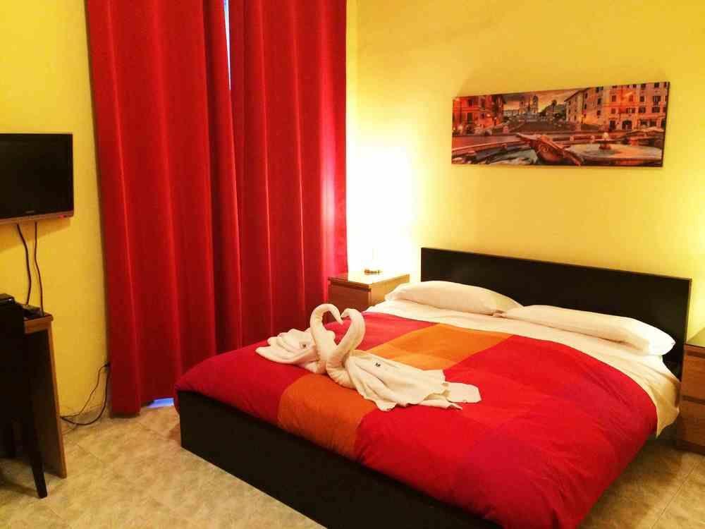 Roman Holidays Rooms Otranto Экстерьер фото