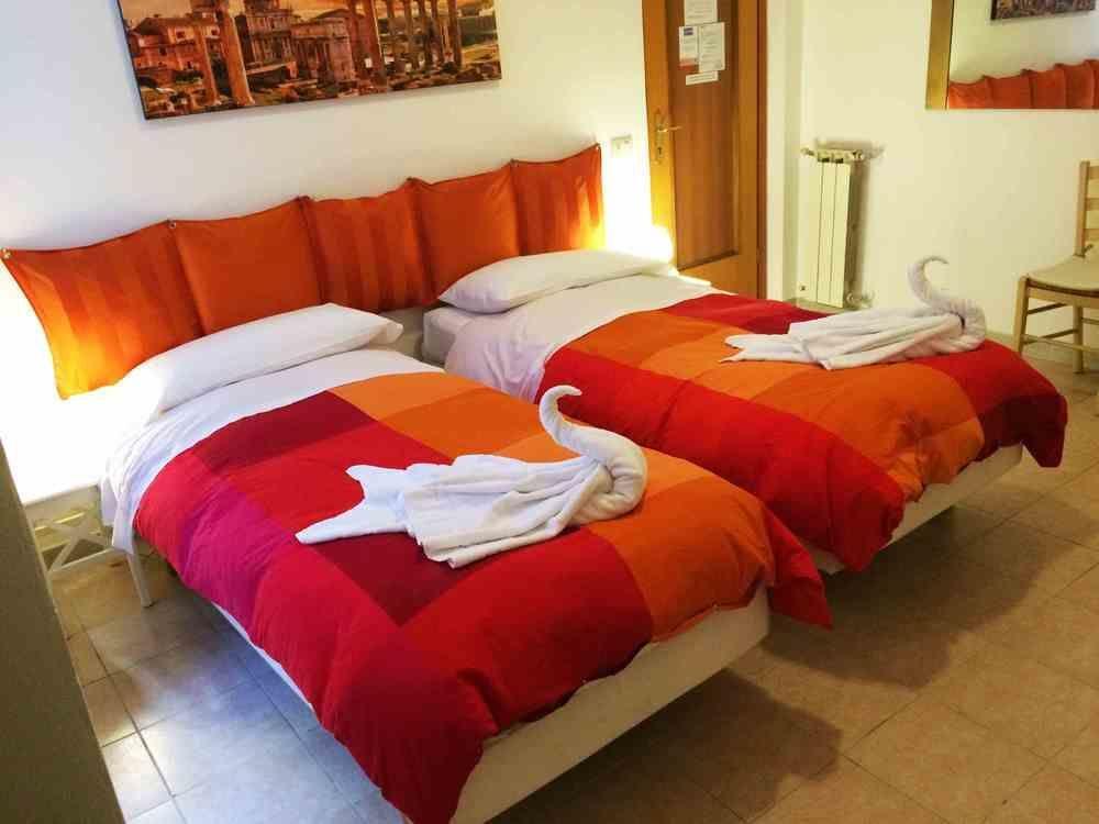 Roman Holidays Rooms Otranto Экстерьер фото